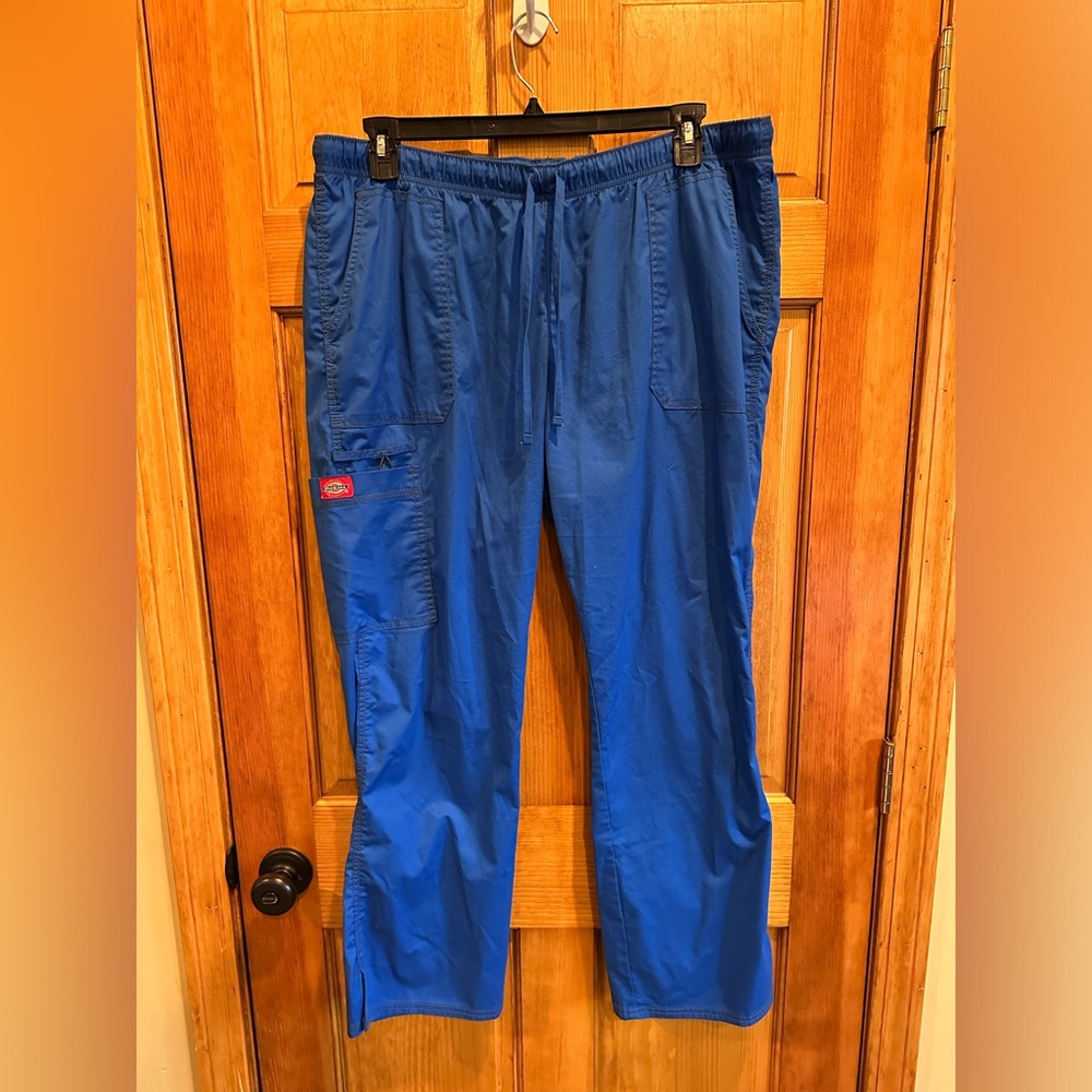 Dickies Cargo Scrub pants